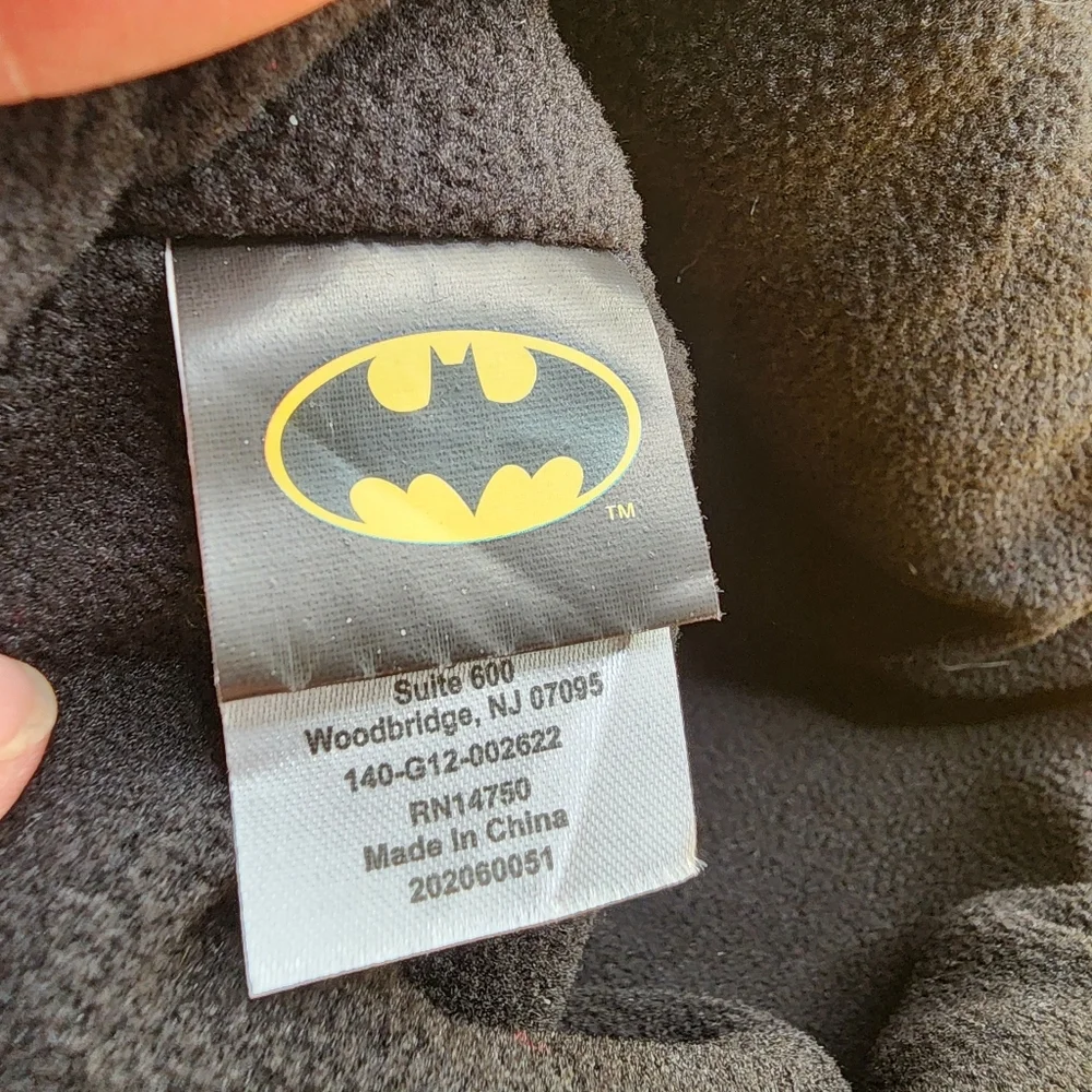 DC Batman Winter Hat Beanie Youth Striped Black Grey